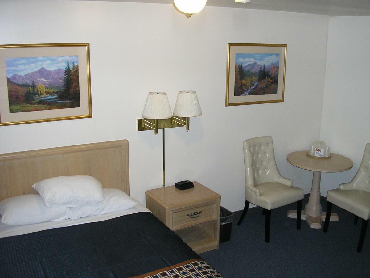 Mecca Motel コロラドスプリングス エクステリア 写真